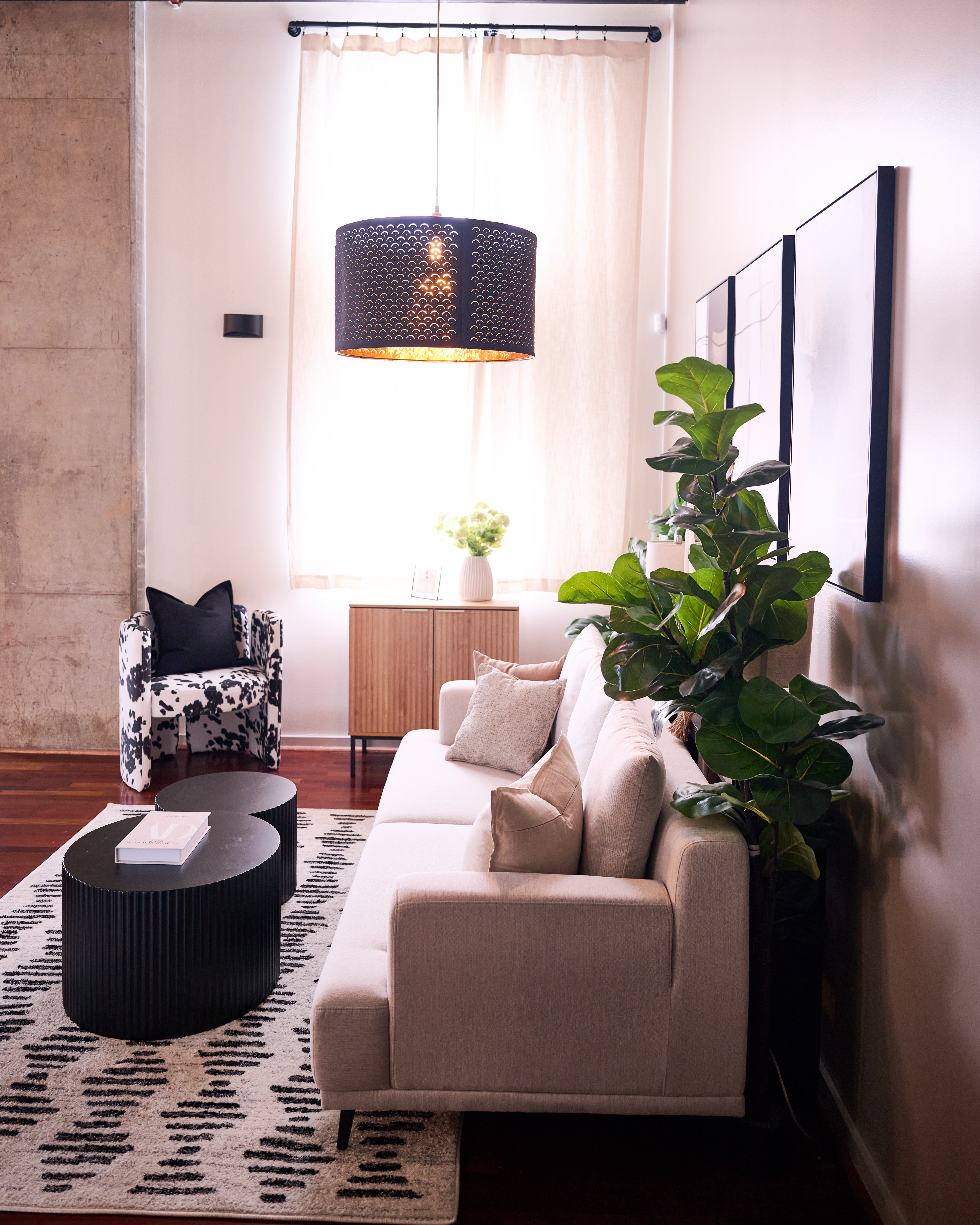 Atlanta Photo & Podcast Studio | 7 Styled Sets Near Ponce City Market