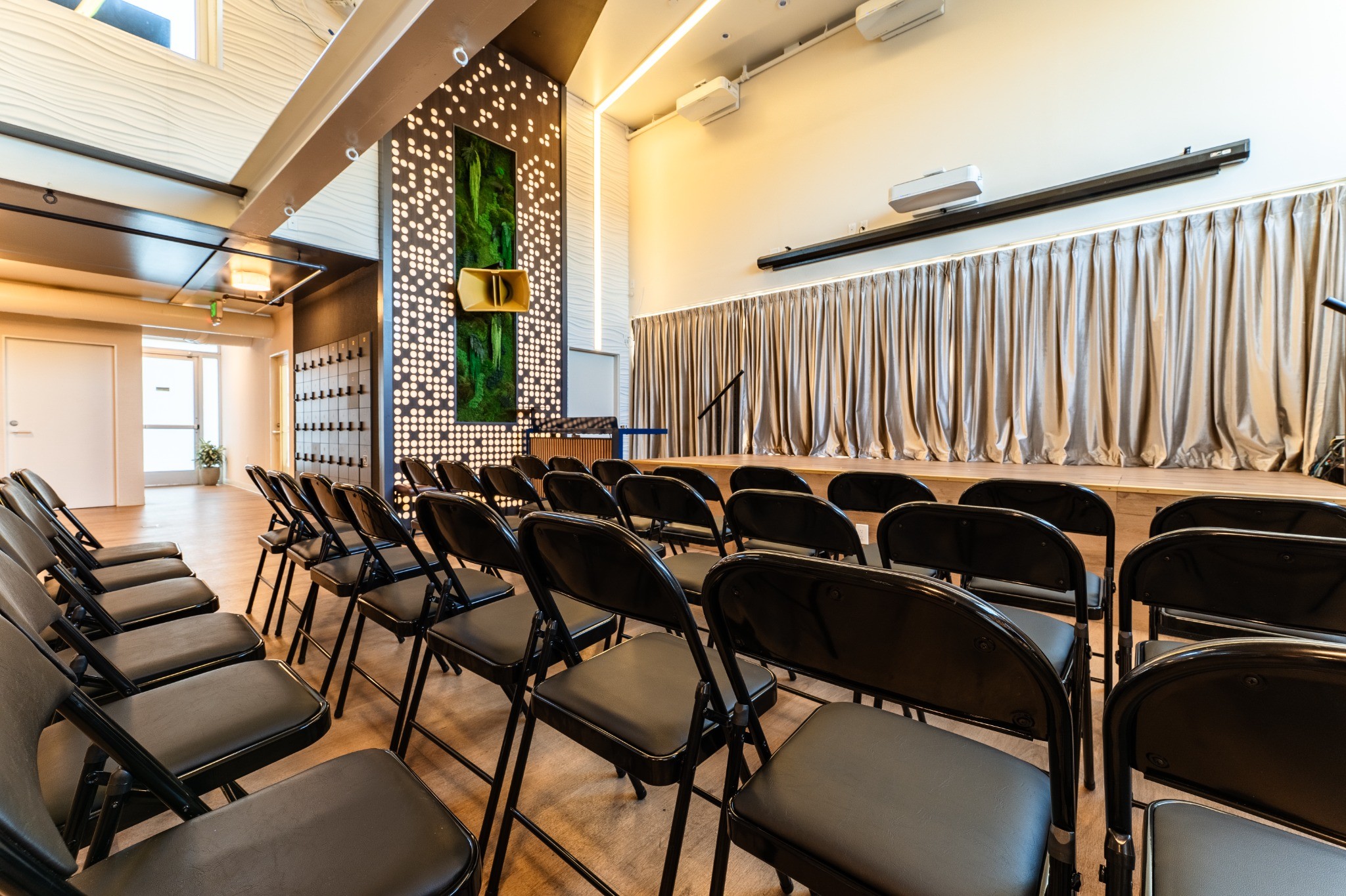 Beautiful Westside Event Venue, Fully-Equipped & Staffed