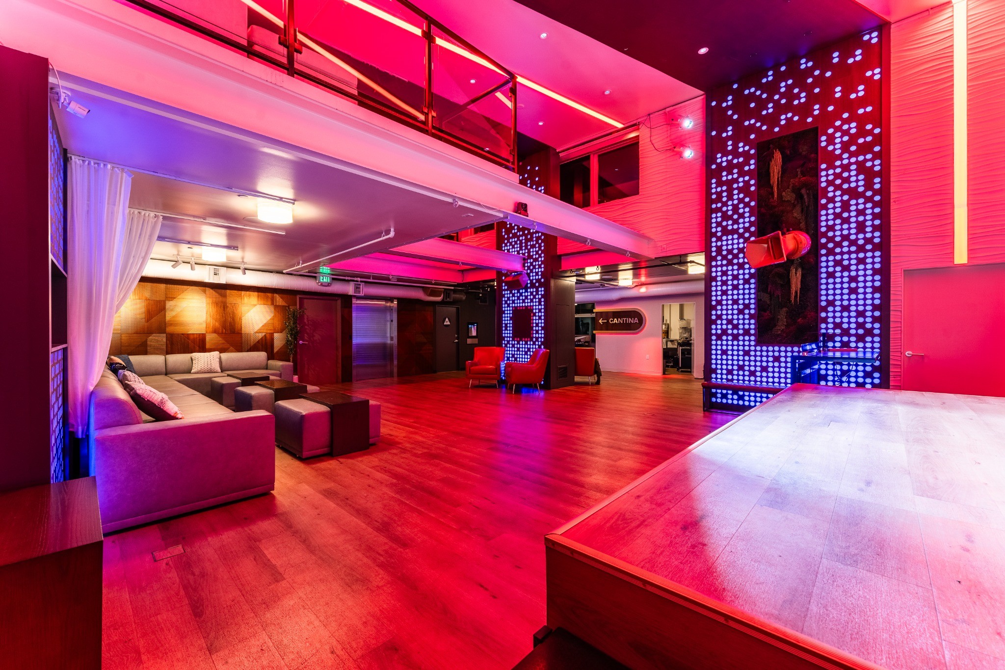 Beautiful Westside Event Venue, Fully-Equipped & Staffed