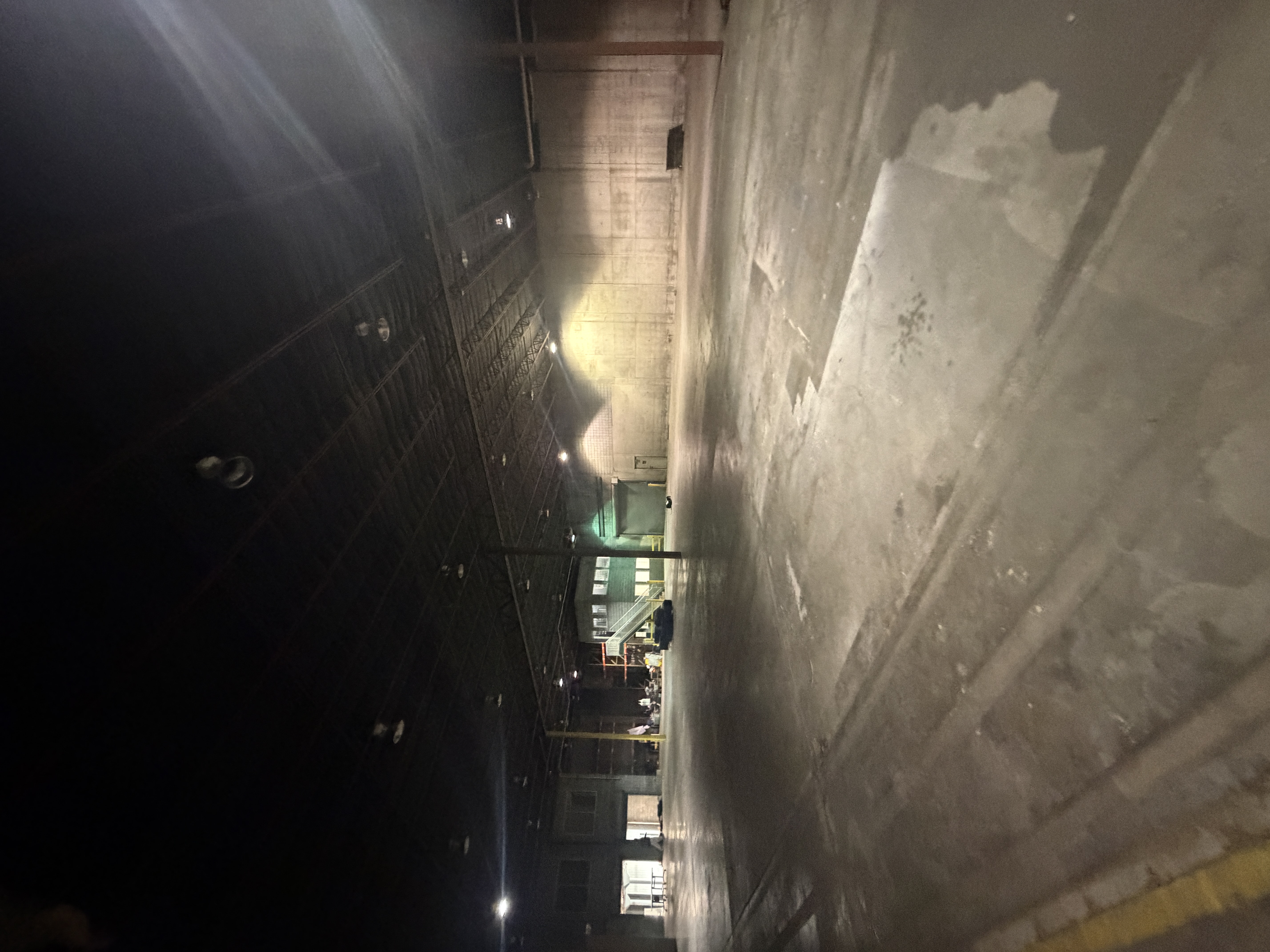 Creative Industrial Warehouse 