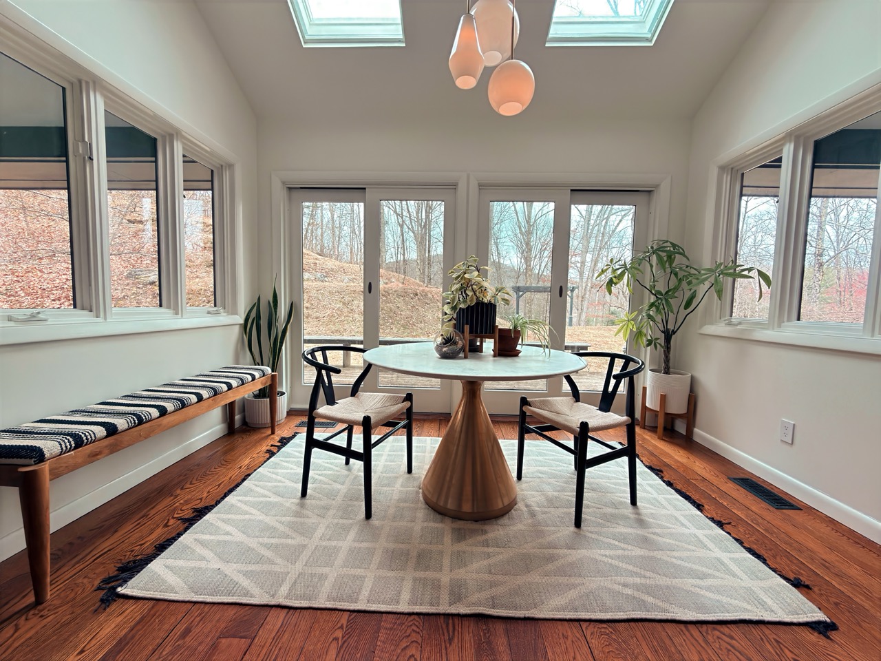 Modern Hudson Valley Home Surrounded by Nature