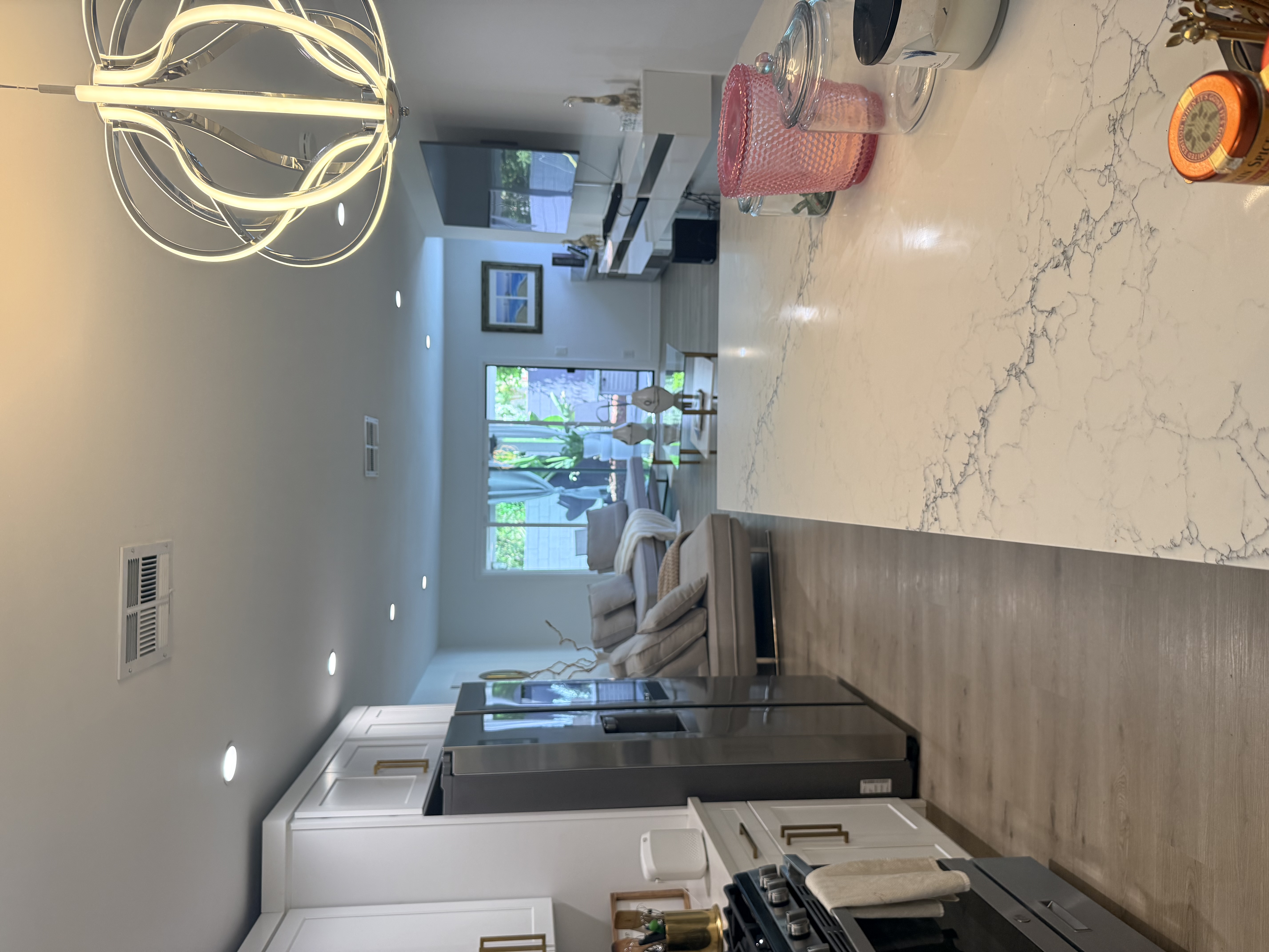 LA Modern Home Natural Light & Open Concept for Production or Events