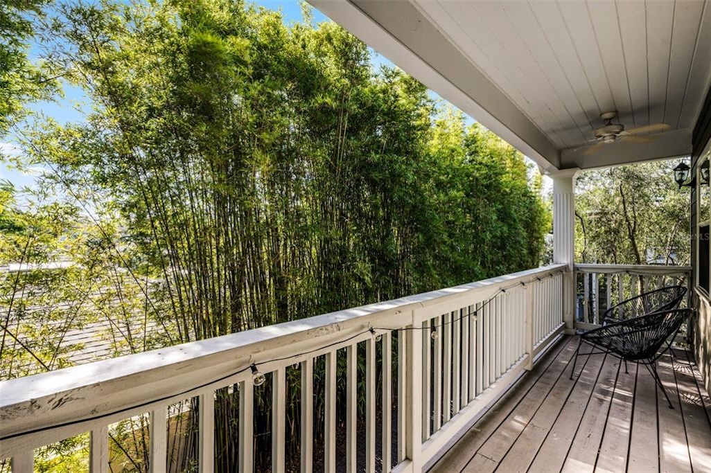 Private Bamboo Balcony Apartment for Film & Photo Production