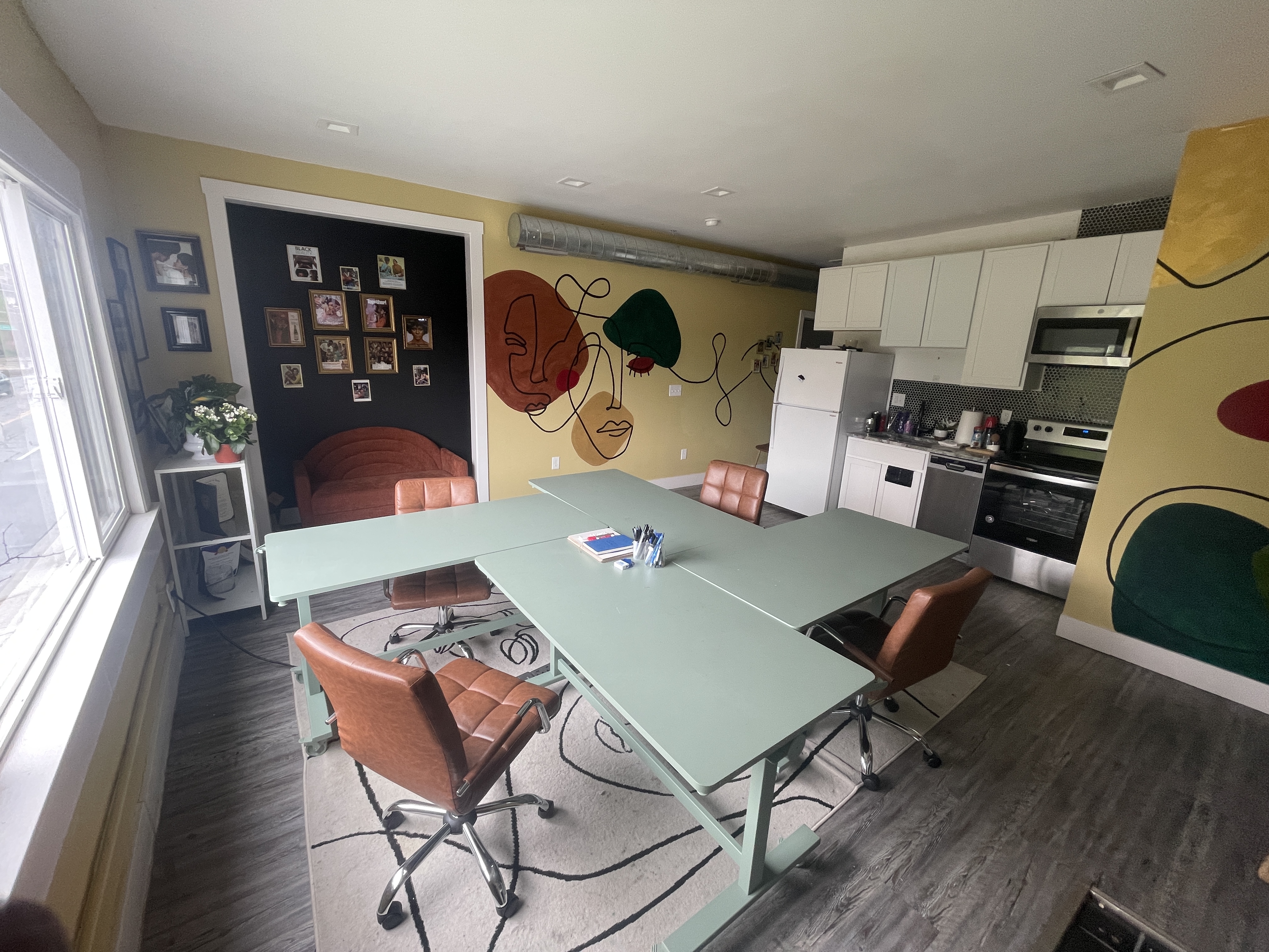 GroundxGrind: Co-Working / Community Hub